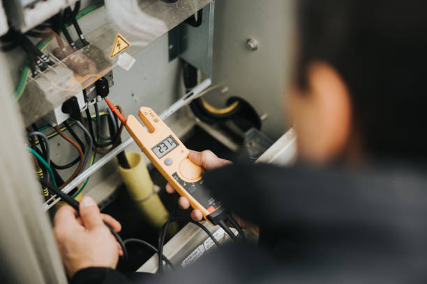 Best 24-Hour Electrician  in Freeport, IL