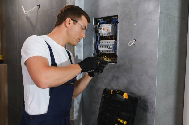 Best Electrical Installation Contractor  in Freeport, IL